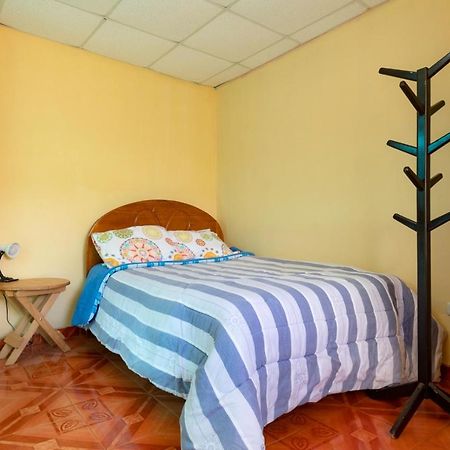 ホテル La Casa De Emilita ウルバンバ エクステリア 写真
