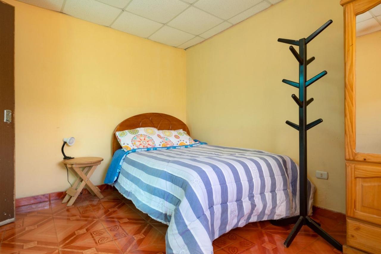 ホテル La Casa De Emilita ウルバンバ エクステリア 写真